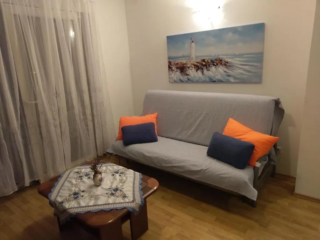 Apartment Apartman Zima Vrsi